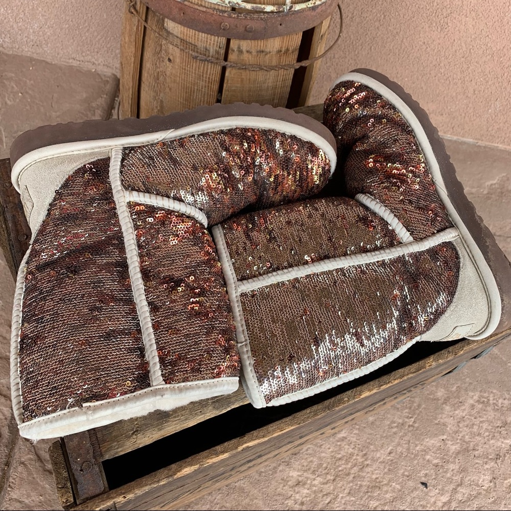 Ugg Classic Short Sparkles Boot - image 3